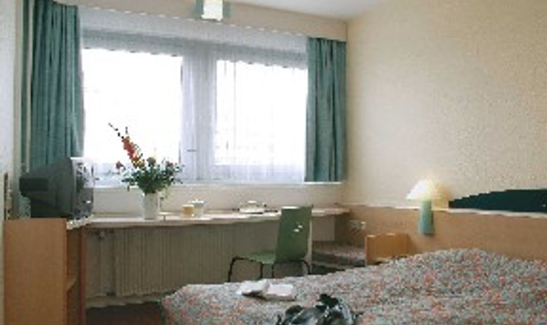 Hotel Konigstein Room
