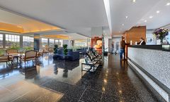 Avenida Hotel