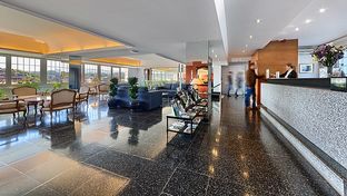 Avenida Hotel