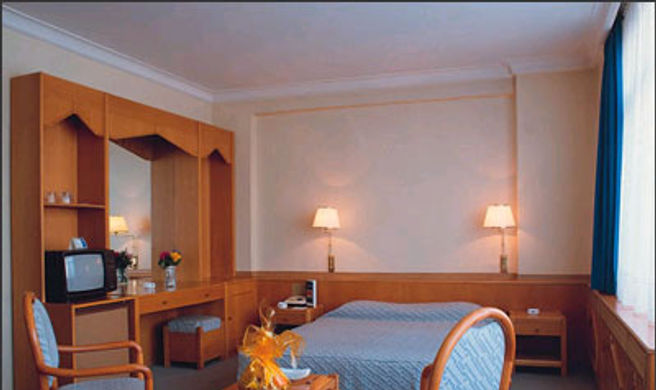 Aden Hotel Room