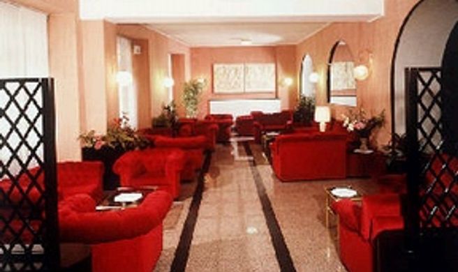 Marconi Hotel Lobby