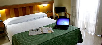 Pacoche Hotel Room