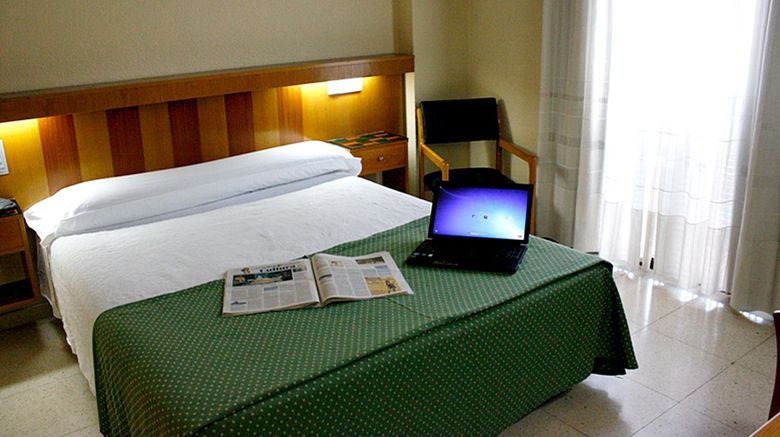 <b>Pacoche Hotel Room</b>