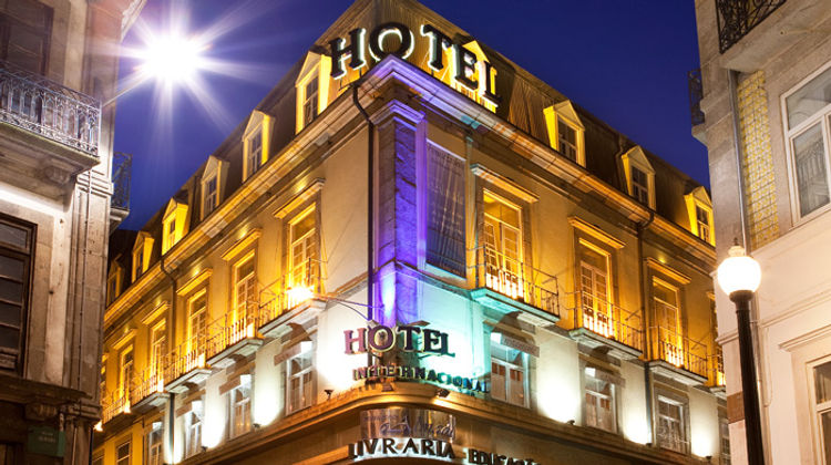 Internacional Hotel Exterior