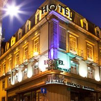 Internacional Hotel