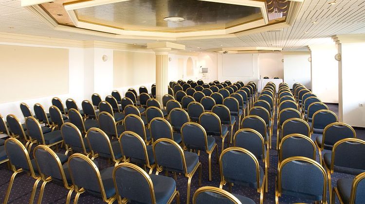 Sun Beach Resort Complex Meeting