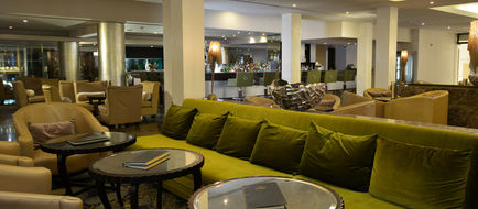 Adams Beach Hotel Bar/Lounge