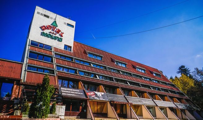 Moura Hotel Exterior