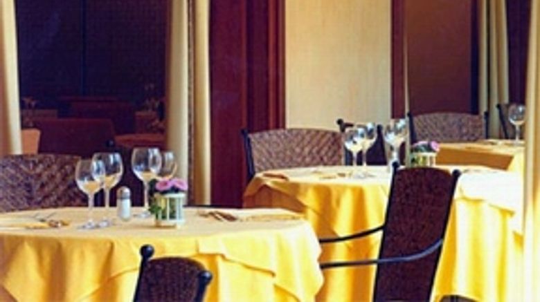 <b>Park Hotel Restaurant</b>