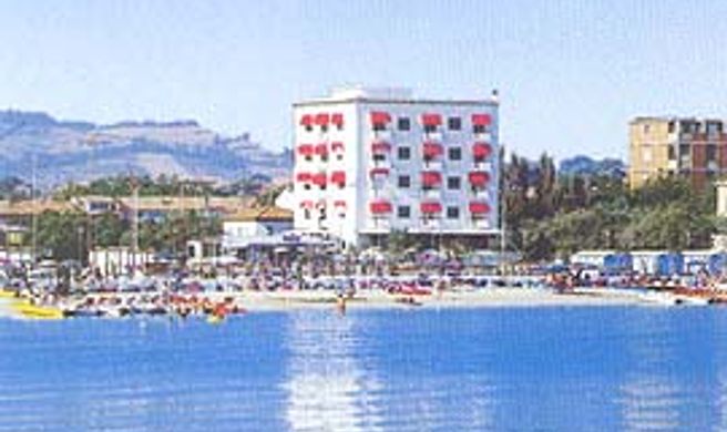 Hotel Elisabeth Due Exterior