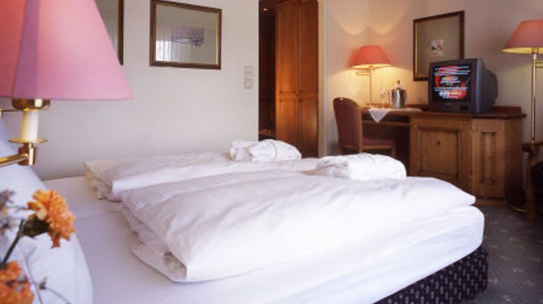 <b>Alpenhotel Valluga Room</b>