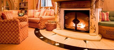 Guggis Hotel Lobby