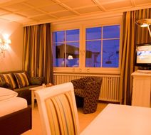 Guggis Hotel Room