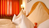 Ulli Hotel Room