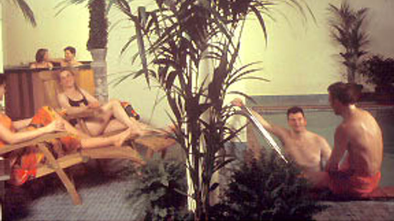 <b>Hotel Acacia Pool</b>