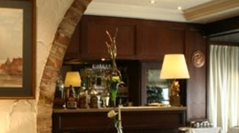 <b>Le Fox Hostellerie Restaurant</b>