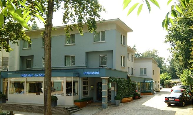 Den En Heuvel Hotel Exterior