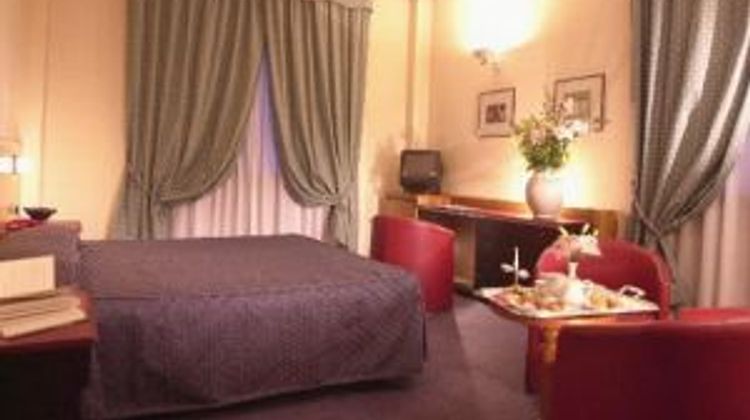 Hotel Sporting Milan Room