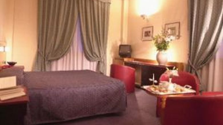 <b>Hotel Sporting Milan Room</b>