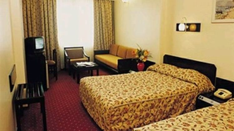 Royal Hotel Room
