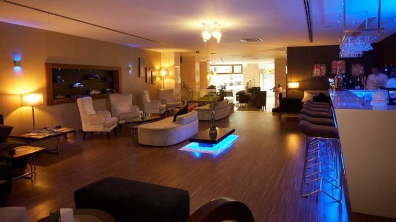 <b>Troya Hotel Lobby</b>