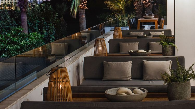 Alion Beach Hotel Bar/Lounge
