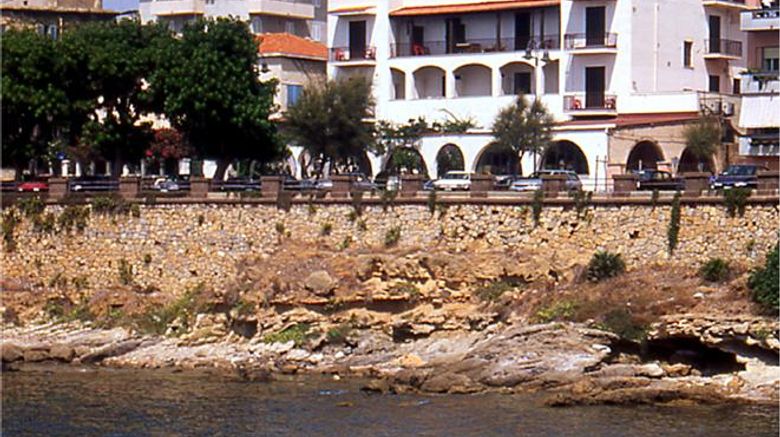 <b>El Balear Hotel Health</b>