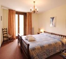 Hotel Pare Room