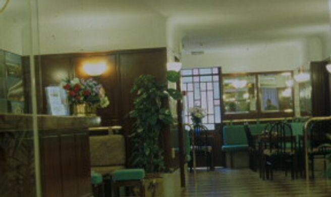 Hotel Diana Lobby