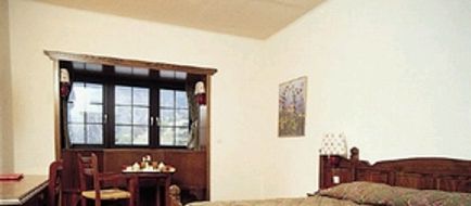 Montana Club Room