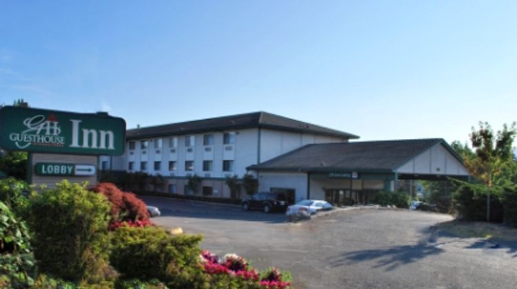 Lavissh Inn & Suites Exterior
