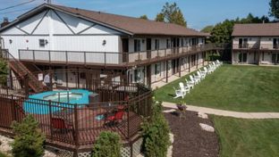 Sister Bay Inn