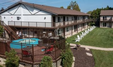 Sister Bay Inn
