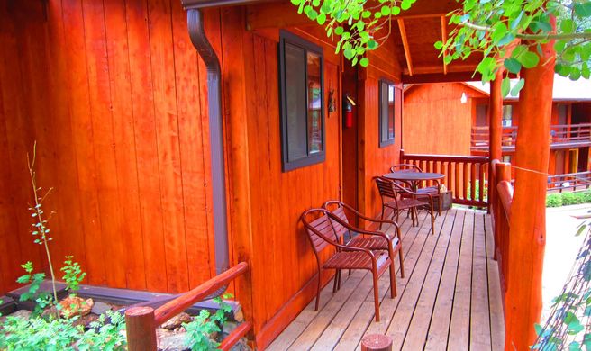 Amberwood Exterior