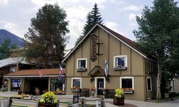 Frisco Lodge