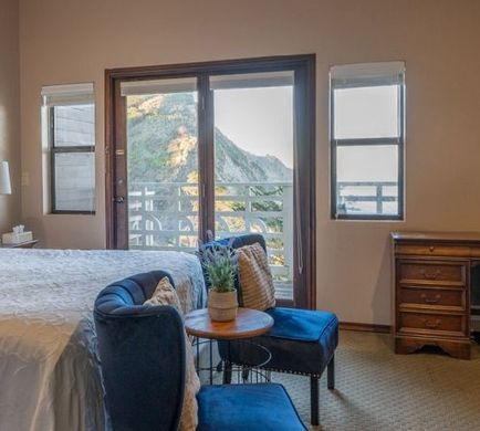 Wharf Master's Inn Room