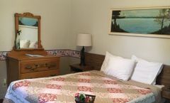 Lighthouse Inn
