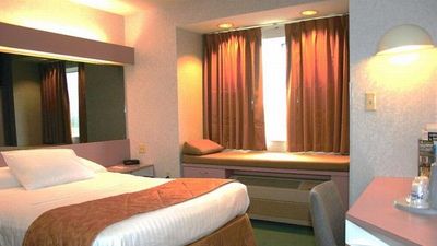 CenterWay Hotel Tonawanda