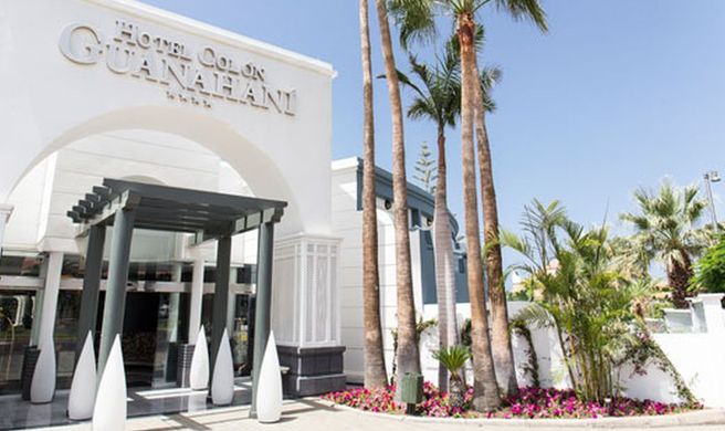 Hotel Colon Guanahani Exterior