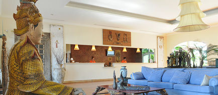 Club Med Columbus-Bahamas Lobby