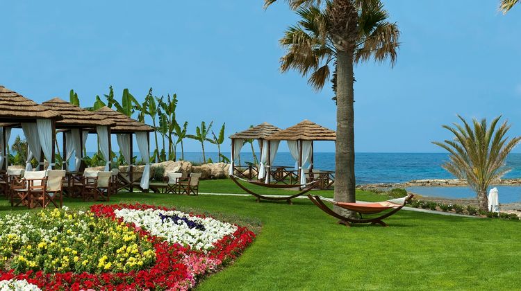 Constantinou Bros Pioneer Beach Hotel Exterior