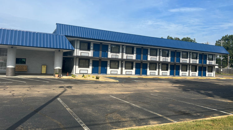 American Inn Pontotoc Exterior