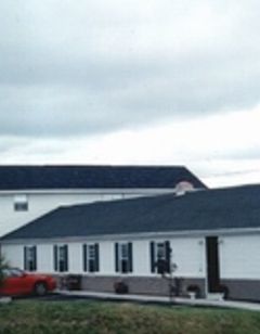 Econo Lodge & Suites