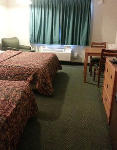Country Inn & Suites Bakersfield