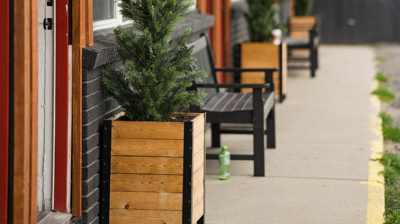 <b>The Timberline Exterior</b>
