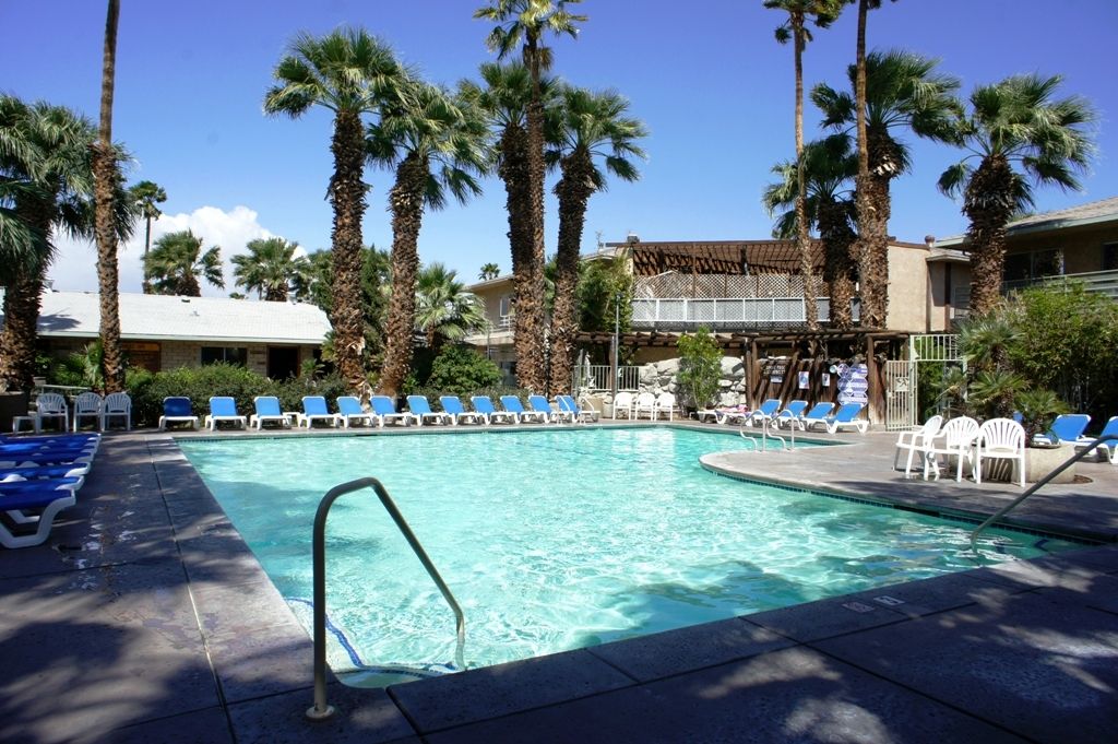 Sam's Family Spa Hot Water Resort- Desert Hot Springs, CA Hotels