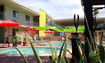 Sandpiper Inn