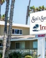 Sun 'n Sands Motel