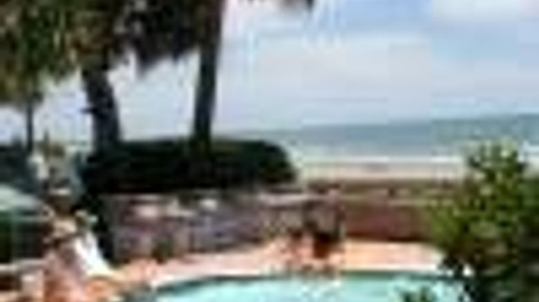 <b>Water's Edge Resort Spa</b>