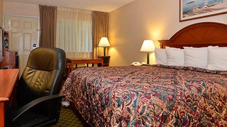<b>Stratford Motor Inn Room</b>